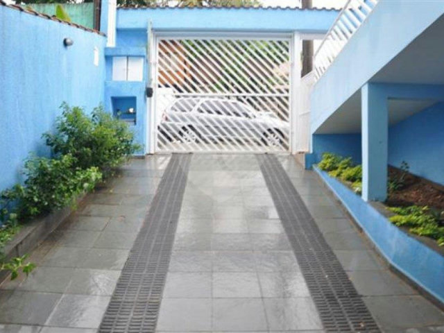 Sobrado à venda com 3 suítes em Jardim Vila Galvão, Guarulhos, SP