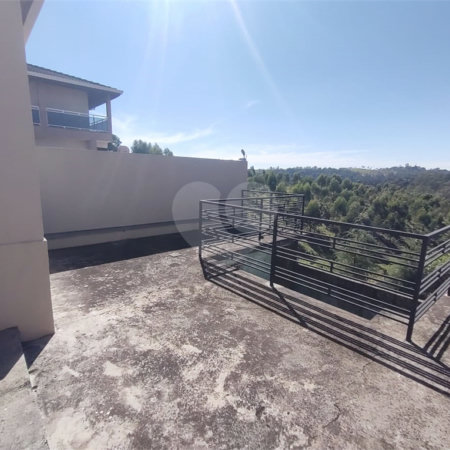 Casa à venda com 3 quartos, sendo 1 suíte, em Jardim das Palmeiras, Várzea Paulista, SP