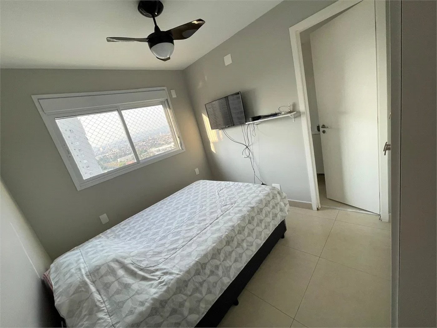 Apartamento à venda com 2 quartos, sendo 1 suíte, em Vila Anastácio, São Paulo, SP