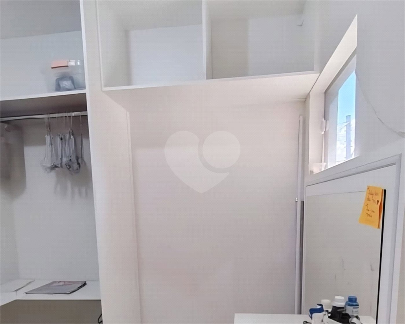 Casa à venda com 4 quartos, sendo 2 suítes, em Parque Atenas do Sul, Itapetininga, SP