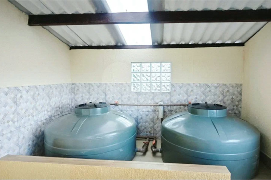 Casa à venda com 4 quartos, sendo 1 suíte,  em Anhanguera, São Paulo, SP