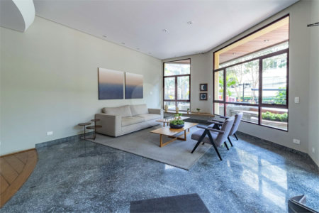 Apartamento à venda com 4 quartos, sendo 3 suítes, em Santa Cecília, São Paulo, SP