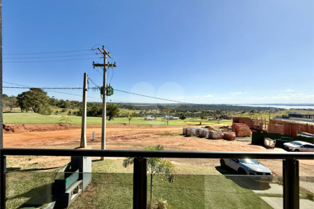 Casa à venda com 3 quartos, sendo 1 suíte,  em Terras de Santa Cristina XIII Setor Marina, Paranapanema, SP
