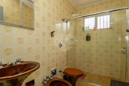 Sobrado à venda com 3 quartos, sendo 1 suíte, em Chácara Santo Antônio, São Paulo, SP