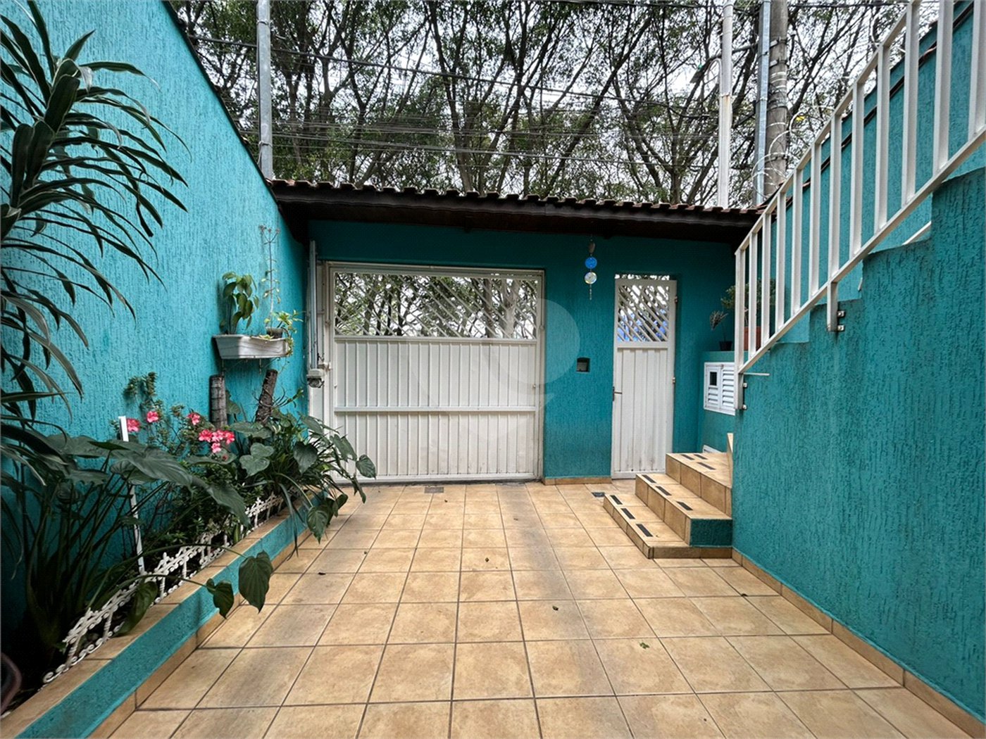 Sobrado à venda com 3 quartos, sendo 1 suíte, em Tremembé, São Paulo, SP