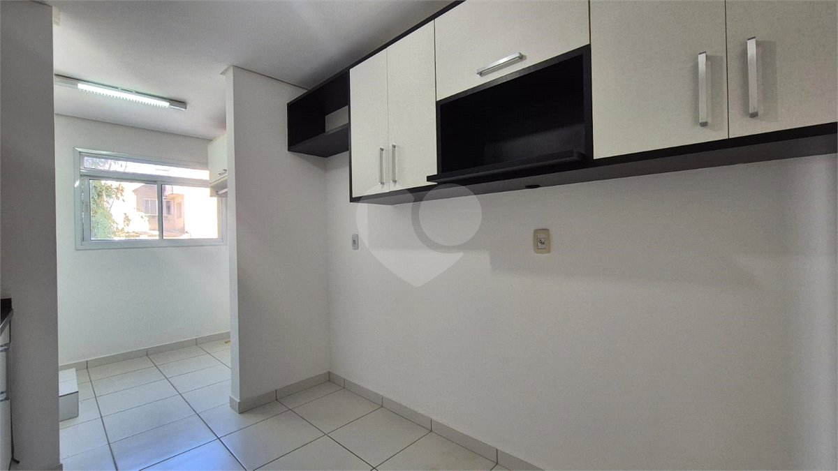Apartamento à venda com 3 quartos, sendo 1 suíte,  em Vila Jardini, Sorocaba, SP