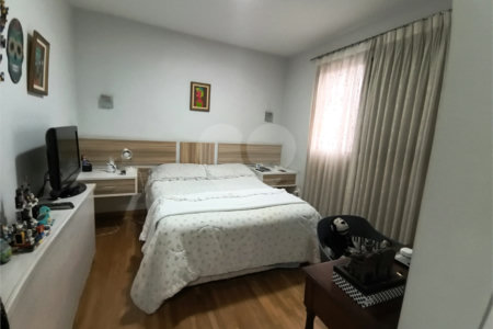 Apartamento à venda com 4 quartos, sendo 1 suíte, em Jardim Caravelas, São Paulo, SP