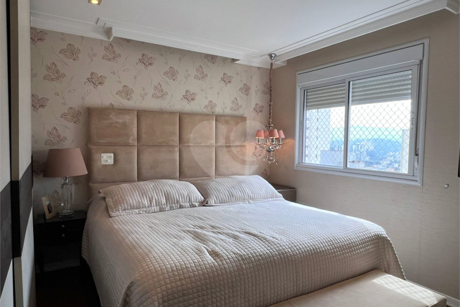 Apartamento à venda com 3 suítes em Santana, São Paulo, SP