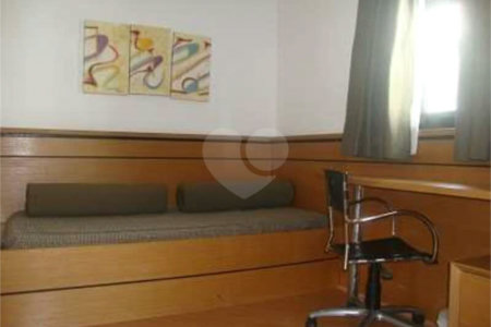 Apartamento de 1 dormitório sendo suíte com 60m2