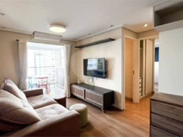 Apartamento à venda com 2 quartos, sendo 1 suíte,  em Santana, São Paulo, SP