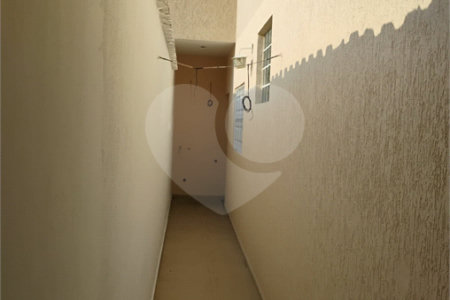 Sobrado à venda com 2 quartos, sendo 1 suíte,  em Vila Antonieta, São Paulo, SP