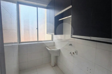 Apartamento à venda com 3 quartos, sendo 1 suíte,  em Condomínio Itamaraty, Ribeirão Preto, SP