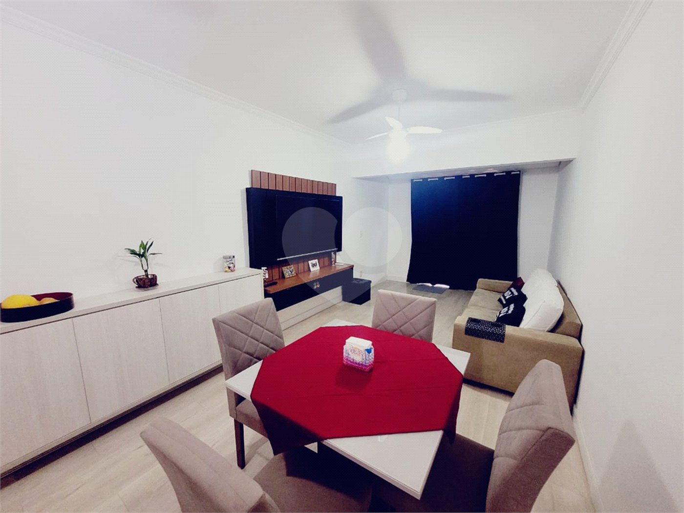Casa à venda com 2 quartos, sendo 1 suíte, no condomínio Villa das Palmeiras, Indaiatuba - SP