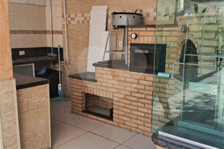 Casa à venda com 4 quartos, sendo 2 suítes, em Vila Indiana, São Paulo, SP