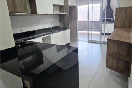 Casa para alugar com 3 suítes no condomínio Dona Lucila, Indaiatuba - SP