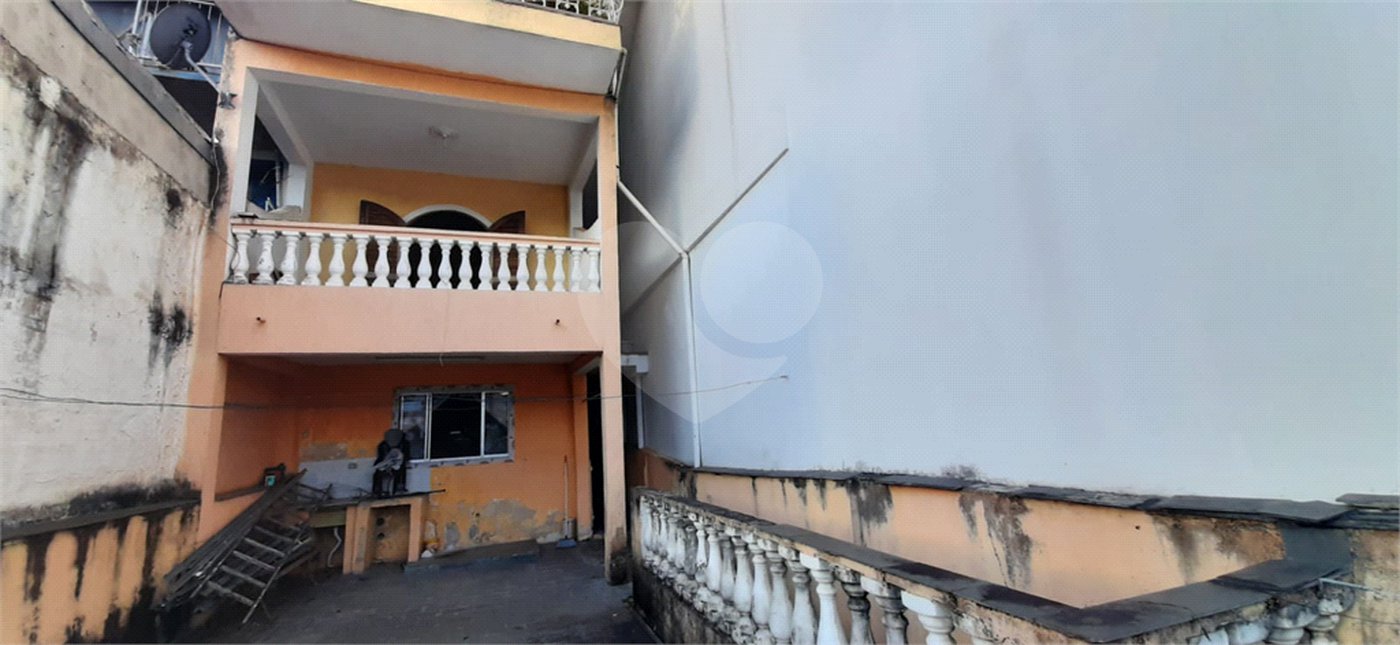 Sobrado à venda com 2 quartos em Horto, São Paulo, SP