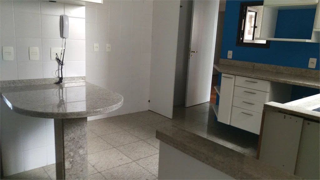 Apartamento à venda com 4 suítes em Vila Suzana, São Paulo, SP