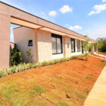 Casa à venda com 3 suítes no condomínio Helena Maria, Sorocaba - SP