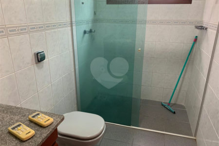 Sobrado à venda com 3 quartos, sendo 1 suíte, em Parque Residencial Rafael Alcalá, Porto Feliz, SP
