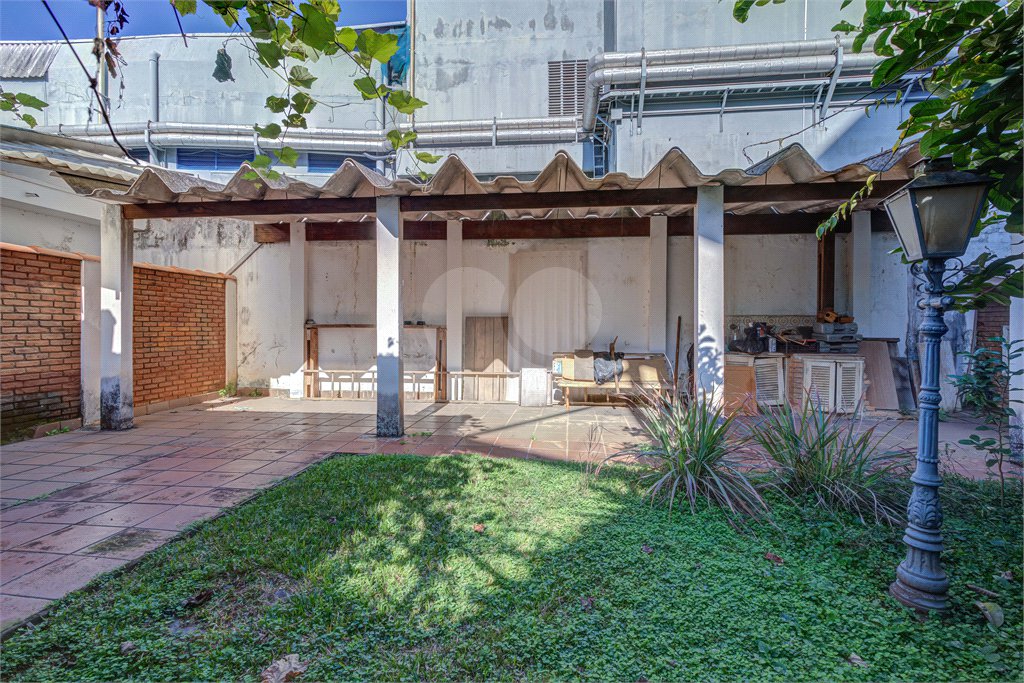 Sobrado à venda com 3 quartos, sendo 1 suíte, em Brooklin, São Paulo, SP