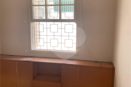 Sobrado à venda com 3 quartos em Vila Mariana, São Paulo, SP