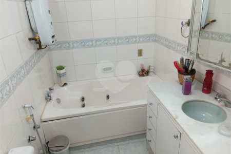 Casa à venda com 3 quartos, sendo 1 suíte, em Andaraí, Rio de Janeiro, RJ