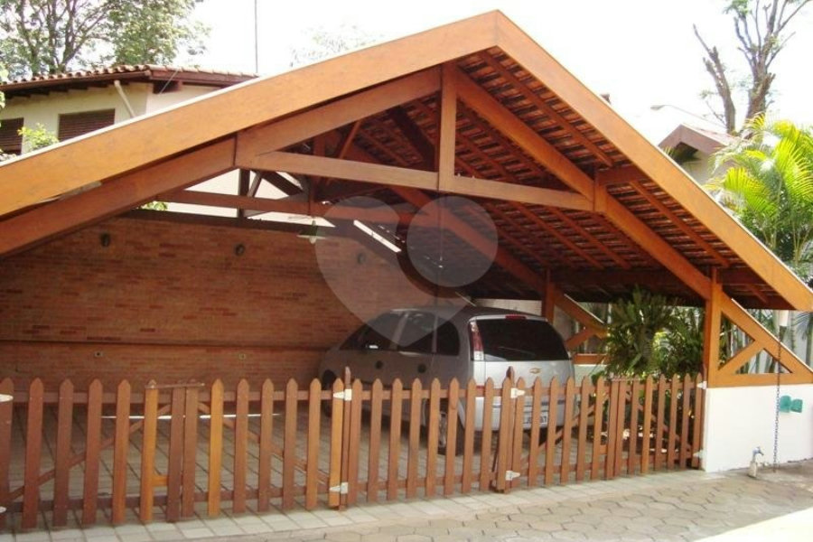 Sobrado à venda com 4 quartos, sendo 2 suítes, em Tremembé, São Paulo, SP