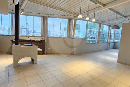 Cobertura à venda com 4 quartos, sendo 3 suítes,  em Cidade São Francisco, São Paulo, SP