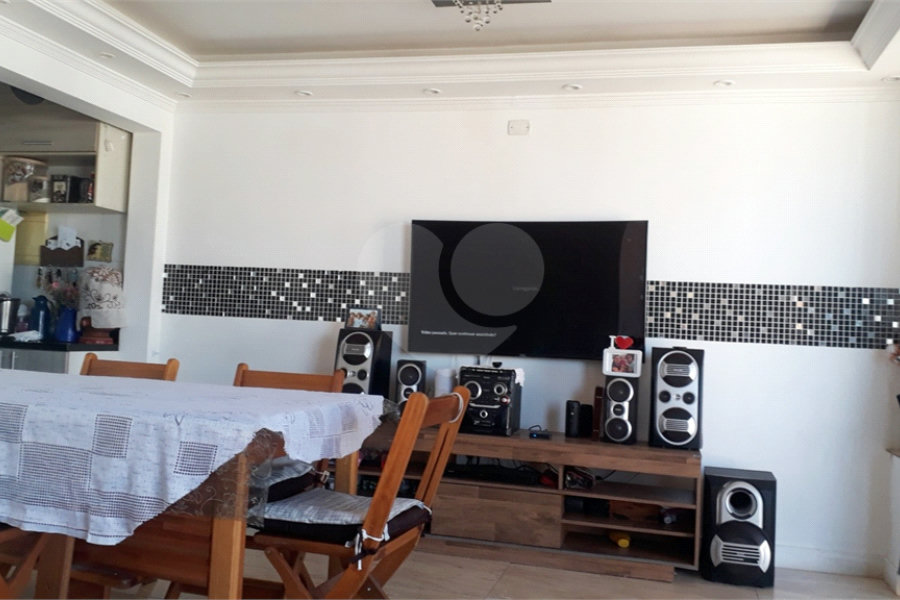 Apartamento à venda com 3 quartos, sendo 1 suíte, em Jaraguá, São Paulo, SP