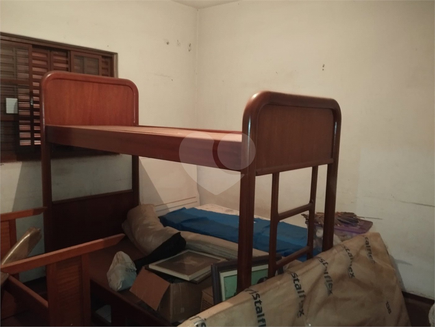 Sobrado à venda com 4 quartos, sendo 1 suíte,  em Vila Xavier (vila Xavier), Araraquara, SP