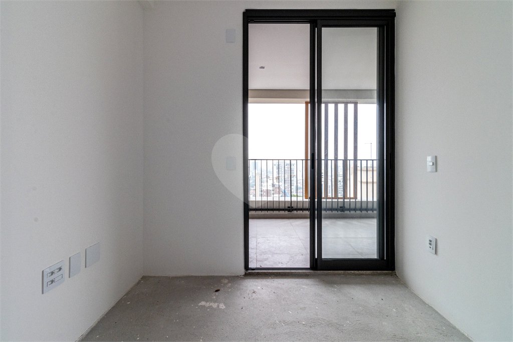 Apartamento à venda com 3 quartos, sendo 1 suíte, em Vila Mariana, São Paulo, SP