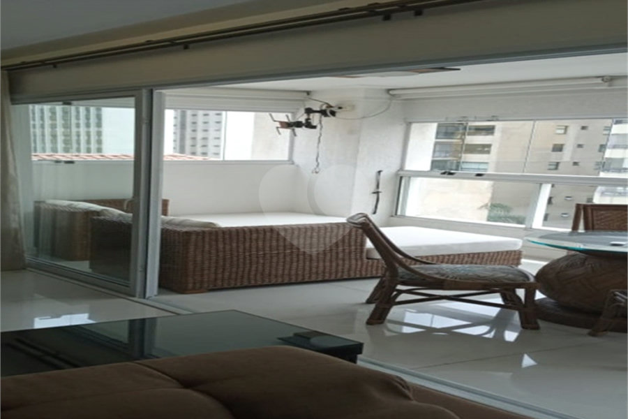 Apartamento à venda com 3 suítes em Perdizes, São Paulo, SP