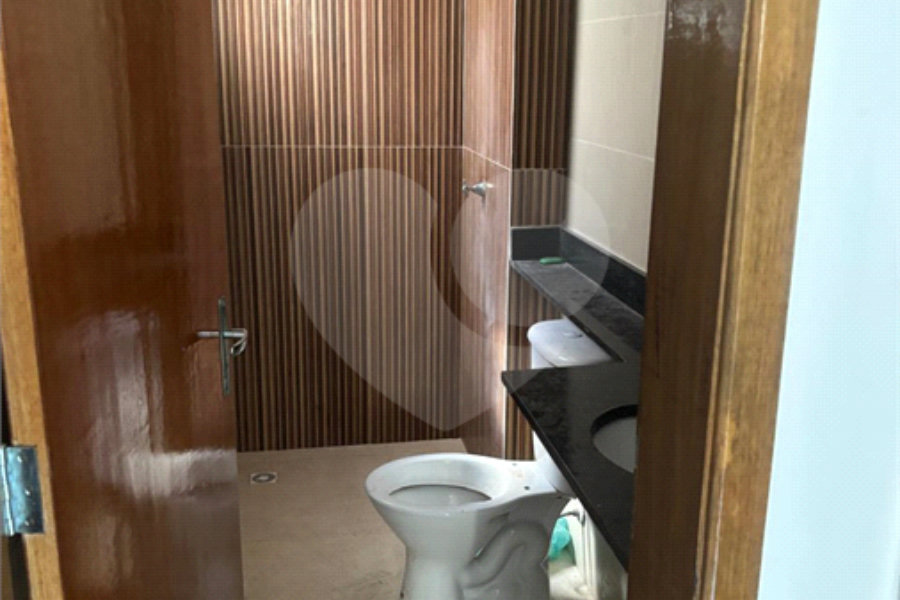 Casa à venda com 2 quartos no condomínio Residencial Tomaz Pereira, São Paulo - SP