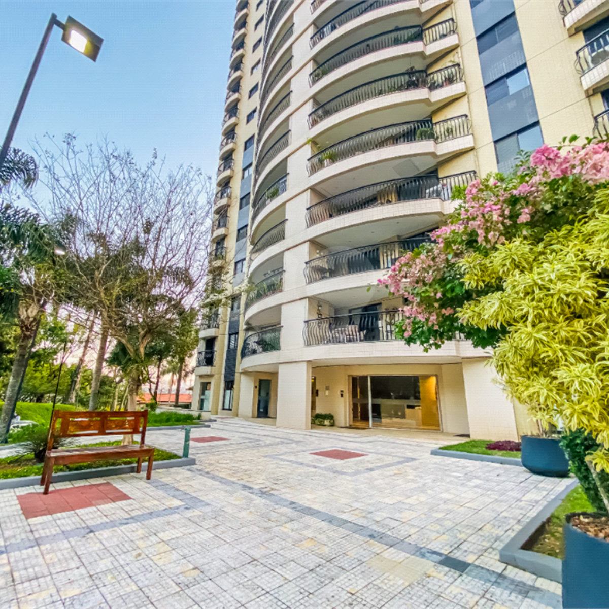 Apartamento à venda com 3 suítes em Alto da Boa Vista, São Paulo, SP