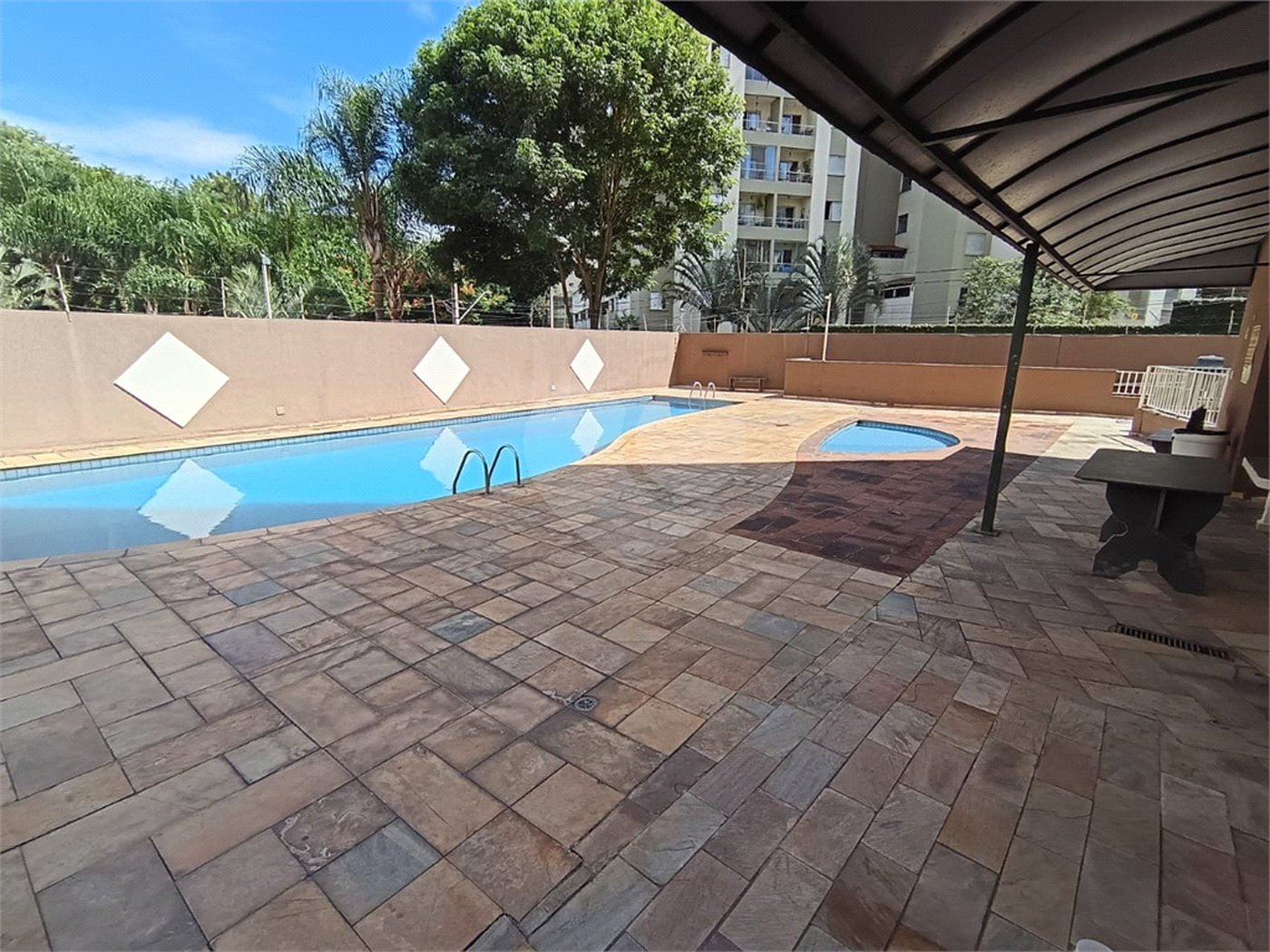 Apartamento à venda com 2 quartos em Vila Amélia, São Paulo, SP
