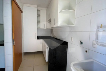 Casa à venda ou para alugar com 3 suítes em Jardim Salto Grande, Araraquara, SP