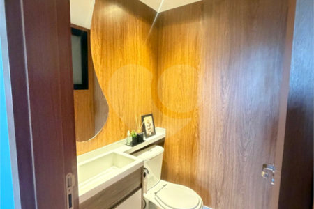 Cobertura à venda com 3 quartos, sendo 1 suíte,  em Tijuca, Rio de Janeiro, RJ