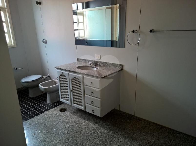 Sobrado à venda com 3 quartos, sendo 1 suíte,  em Planalto Paulista, São Paulo, SP