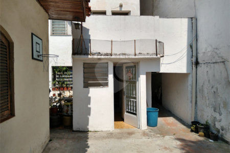 Casa à venda com 7 quartos, sendo 1 suíte, em Lapa, São Paulo, SP