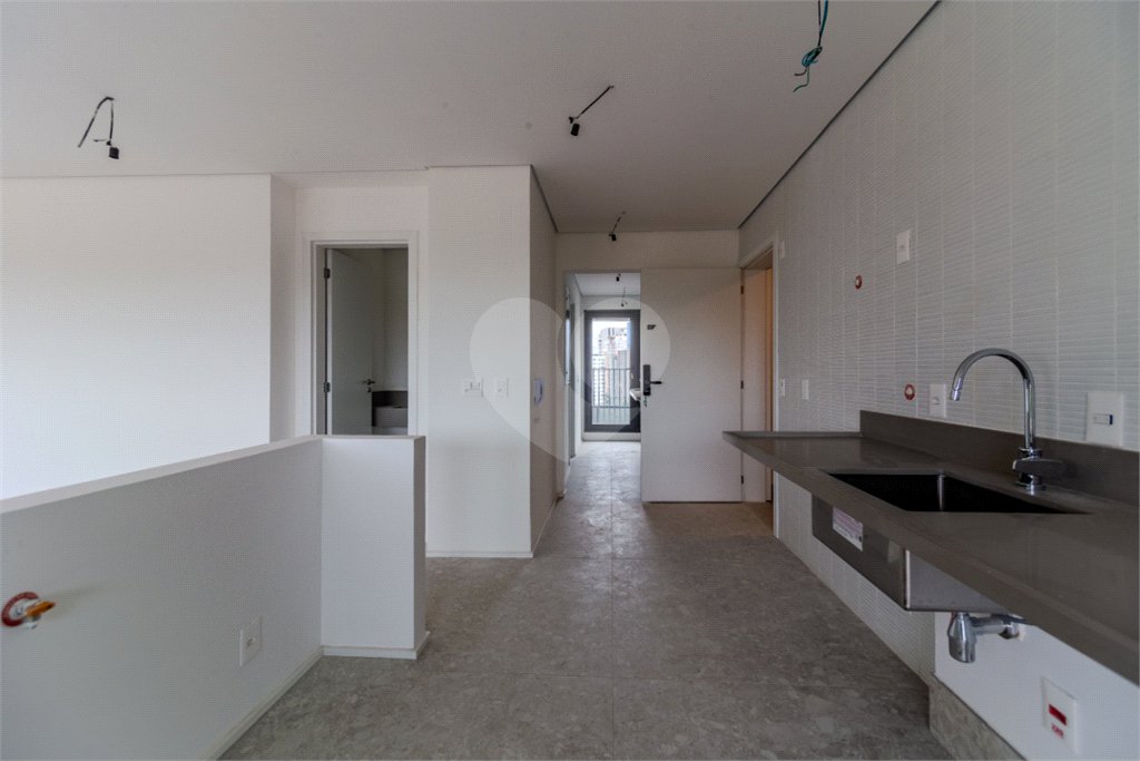 Apartamento à venda com 3 suítes em Vila Nova Conceição, São Paulo, SP