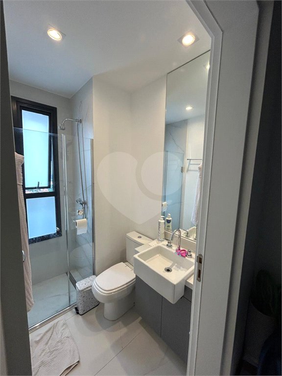 Apartamento à venda com 3 suítes em Jardim das Acácias, São Paulo, SP