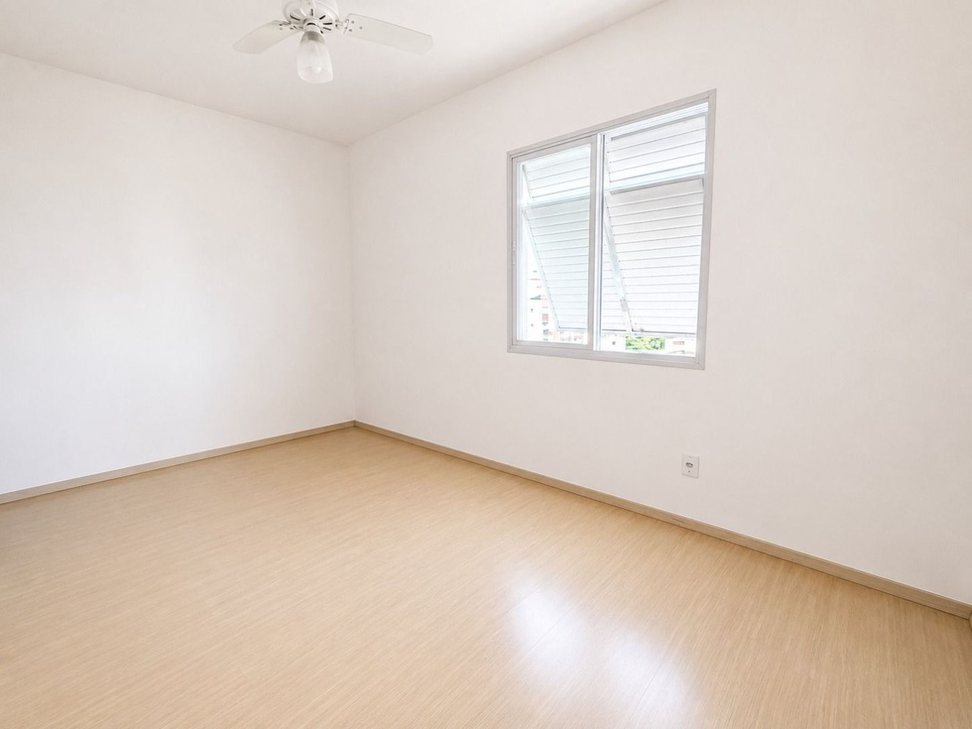 Apartamento com 2 dormitórios à venda, 130 m² por R$ 610.000,00 - Ponta da Praia - Santos/SP