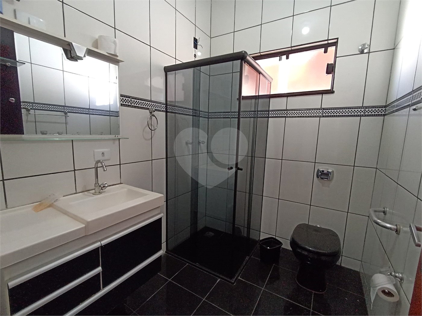 Casa à venda com 6 quartos, sendo 2 suítes, no Centro, Itapetininga, SP