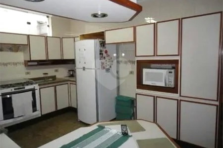 Casa à venda com 4 quartos em Jardim dos Prados, São Paulo, SP