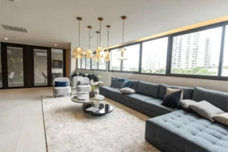 Studio com 28m², mobiliado e com móveis planejados na região do Sacomã em São Paulo - SP.