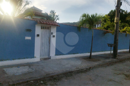 Casa à venda com 4 quartos, sendo 1 suíte, em Guaratiba, Rio de Janeiro, RJ