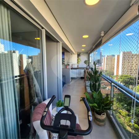 Apartamento à venda com 2 quartos, sendo 1 suíte, em Chácara Santo Antônio, São Paulo, SP