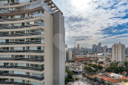 Apartamento à venda com 2 quartos, sendo 1 suíte, em Brooklin, São Paulo, SP