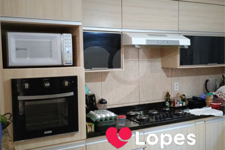 Casa à venda com 2 quartos, sendo 1 suíte, no condomínio Residencial 400, Rio de Janeiro - RJ