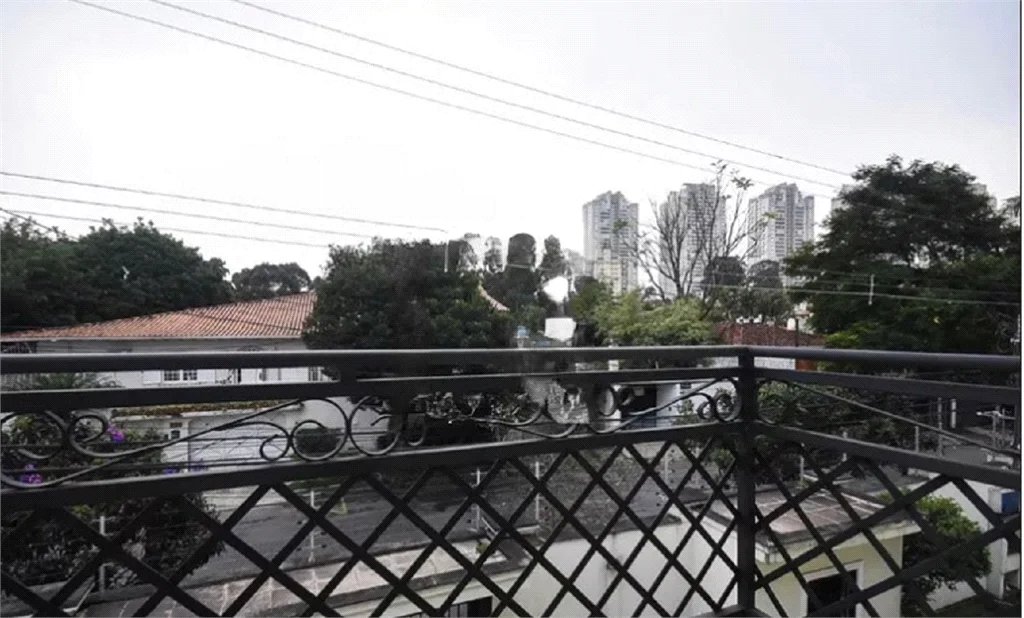Casa à venda com 5 suítes em Jardim Londrina, São Paulo, SP